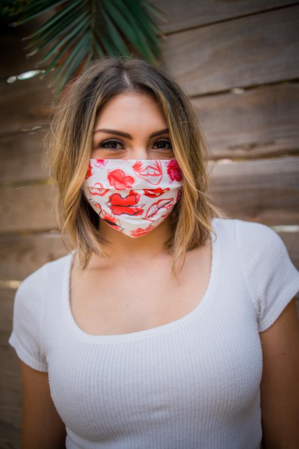 kiss mask